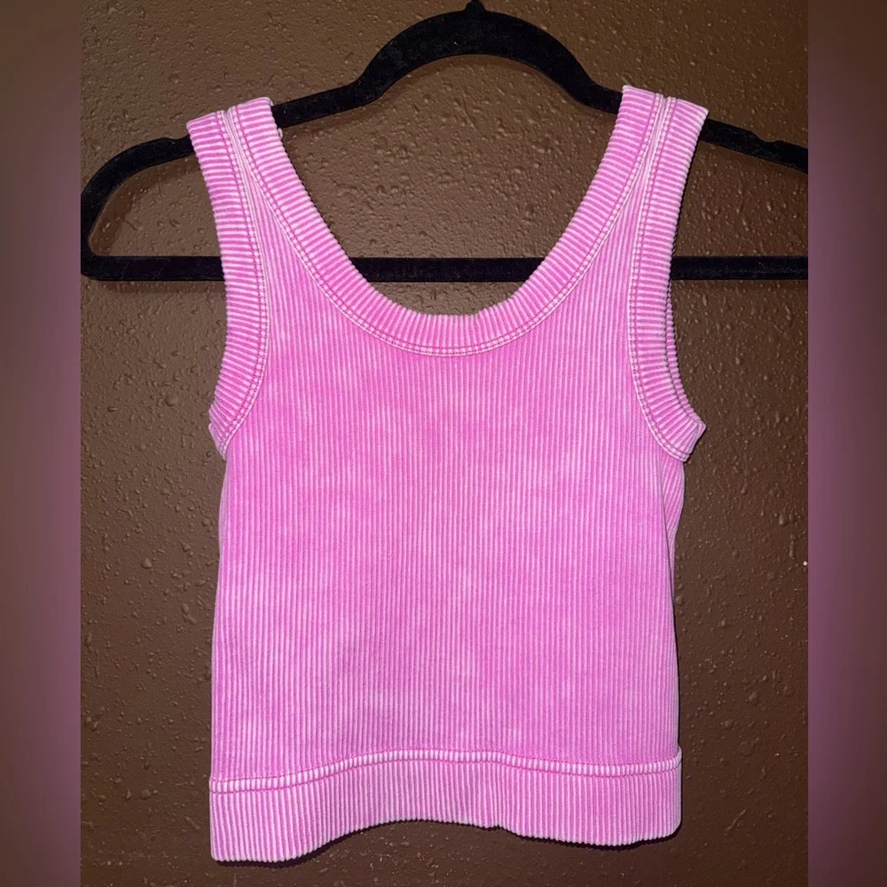 Women’s Pink Ribbed Tank Top - Picture 1 of 1